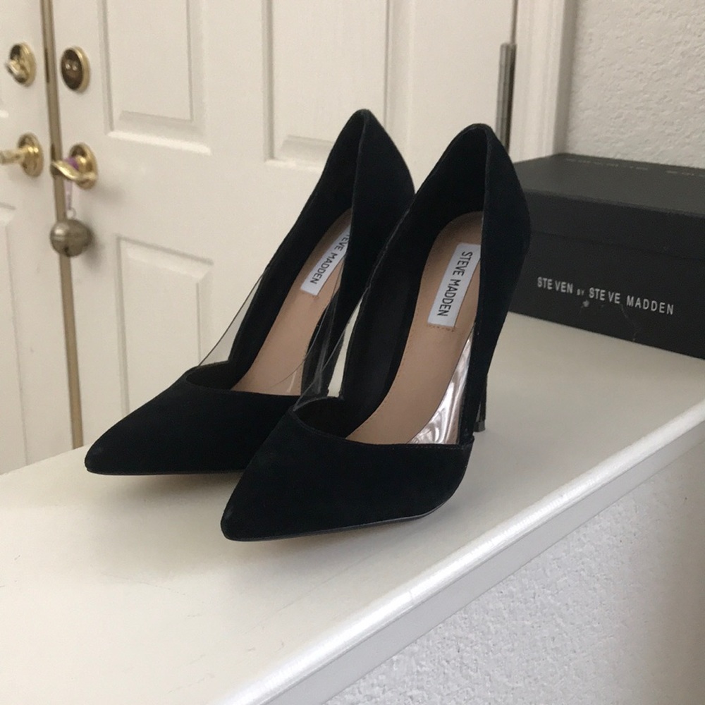 Black Suede D’Orsay Pumps Size 9